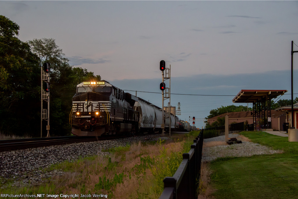 NS 8106